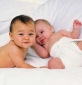 解决宝宝睡觉踹被子的问题-新生儿-新生儿第一周-护理保健