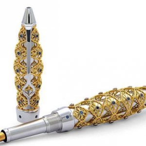 “土豪金”钢笔镶18K金 标价2.9万英镑