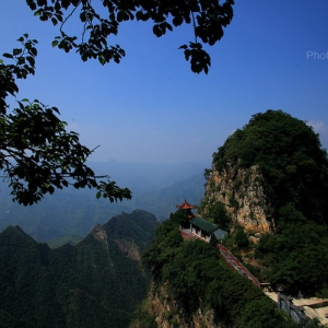 【京西小五岳——峻峭圣莲山】